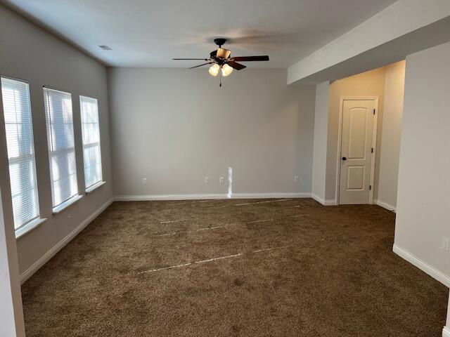 Foto del edificio - 104 Chairman Dr