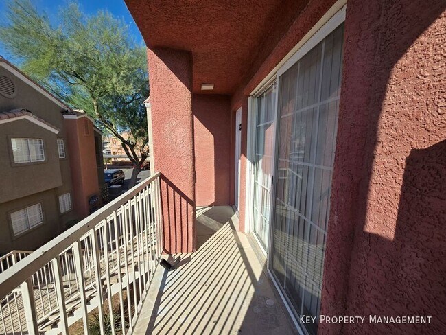 Foto del edificio - 4730 E Craig Rd