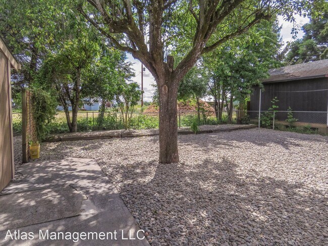 Foto del edificio - 4 br, 2 bath House - 23590 Meadow Dr NE