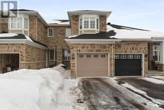 88 Desmond Trudeau Dr