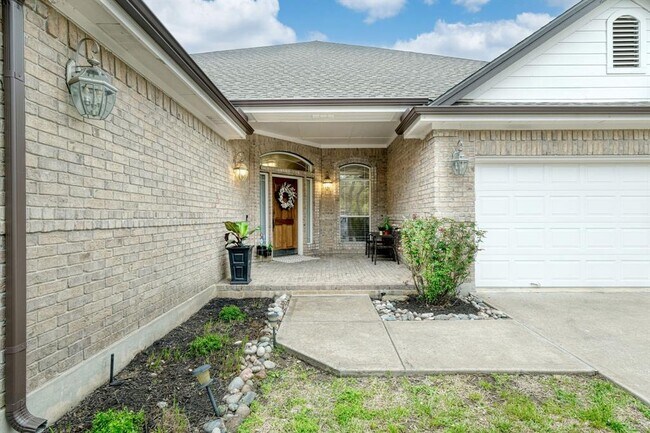 Foto del edificio - 17004 Ennis Trail