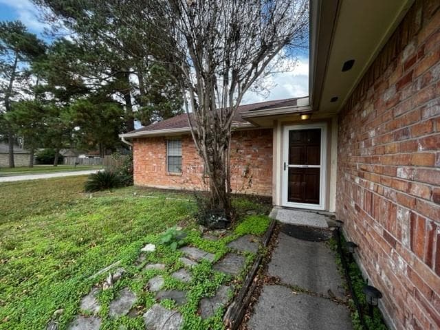 Building Photo - 21010 Bridgeview Cir