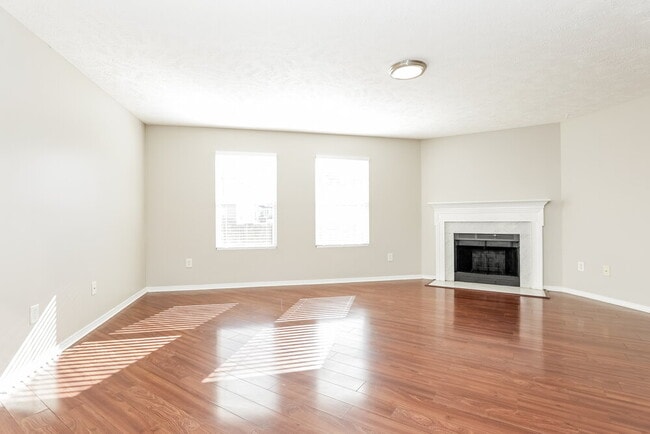 Building Photo - 102 Goodrich Ct