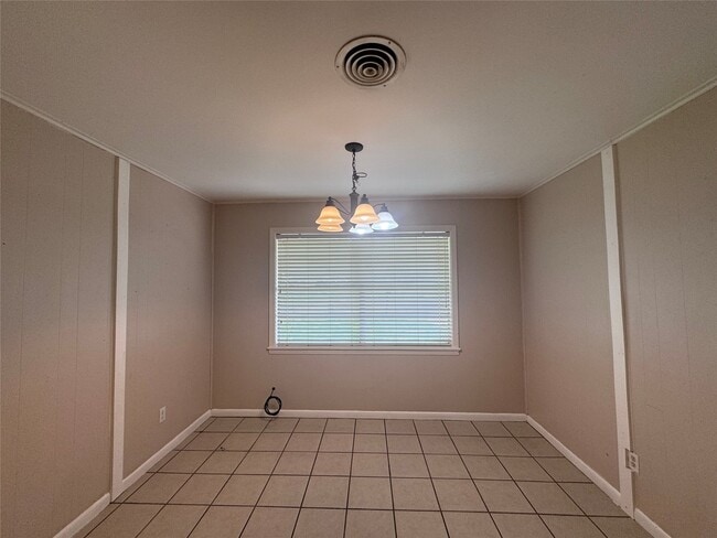 Foto del edificio - 802 Hillside Dr