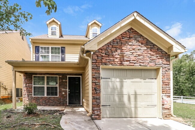 Building Photo - 1000 Weatherwood Pl NE