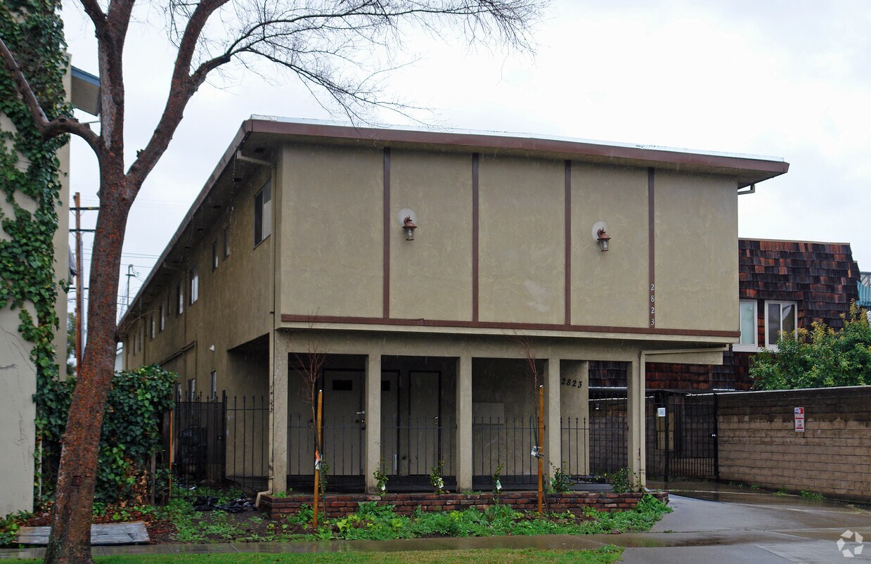 Foto principal - 2823 U St