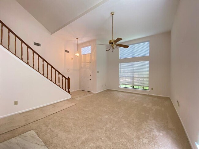 Building Photo - 14306 Arborcrest St