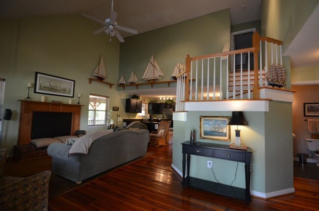 Building Photo - 5376 Boone Run