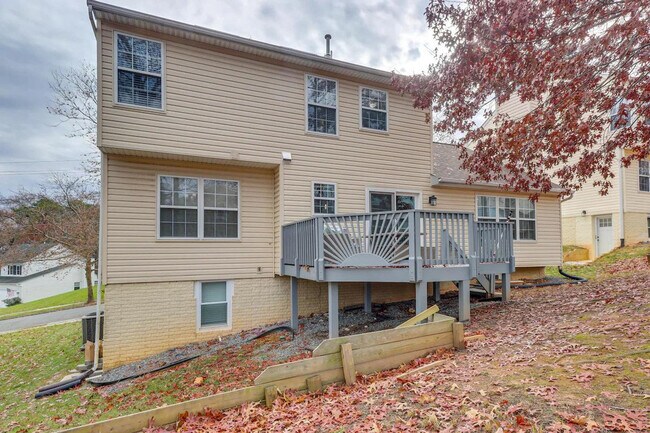 Foto del edificio - 3102 Hillside Ave