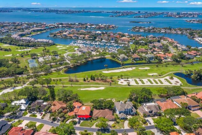 Foto del edificio - 6216 Fairway Bay Blvd S