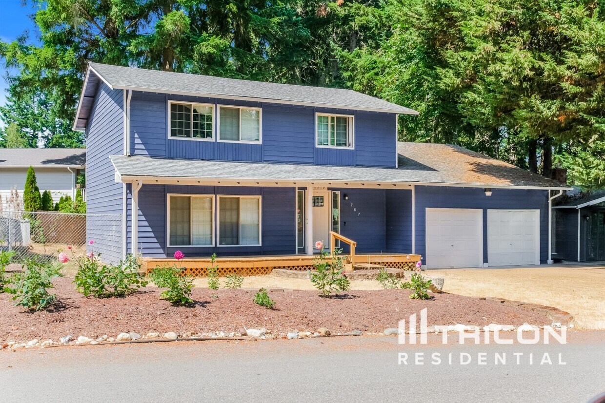 Primary Photo - 787 NE Pinecrest Dr