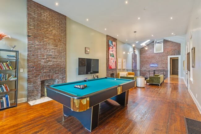 Photo - 717 Lampton St House