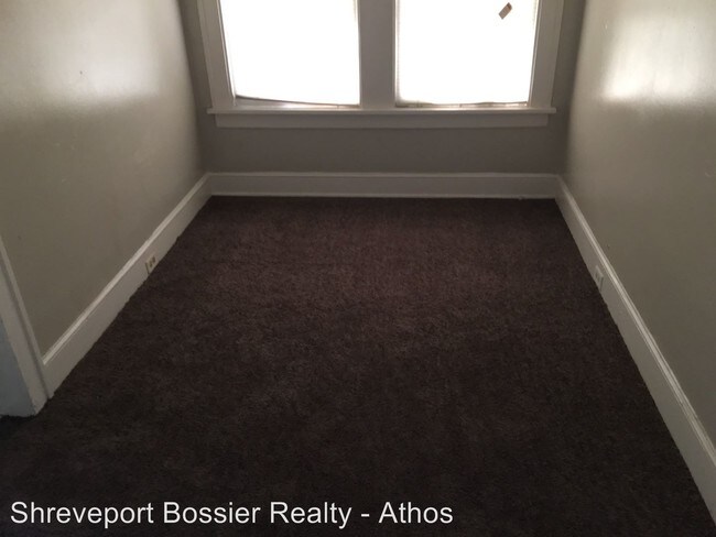 Foto del edificio - 2 br, 1 bath House - 3213 Hollywood Ave