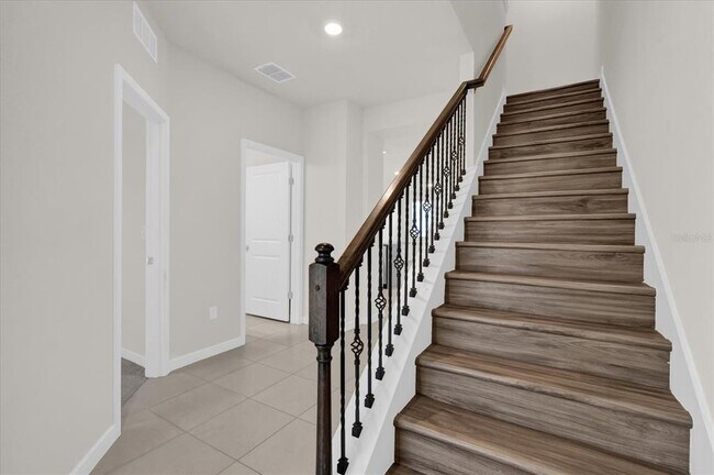 Foto del edificio - 10877 Wooded Acre Aly