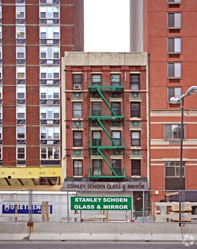 Foto del edificio - 1848 Second Ave