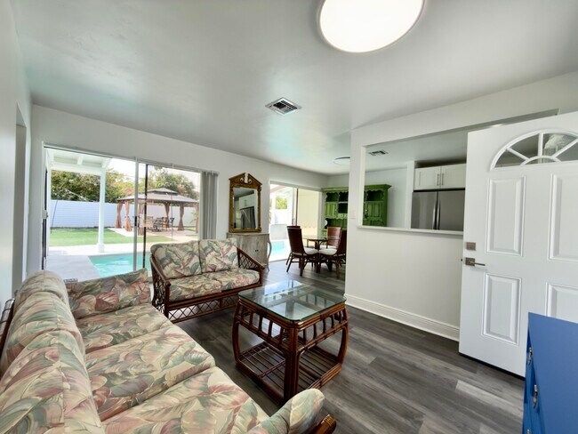 Foto del edificio - 210 Ocean Pkwy