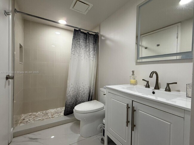 Foto del edificio - 9015 SW 125th Ave