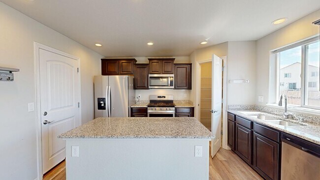 Building Photo - 6781 Abita Dr