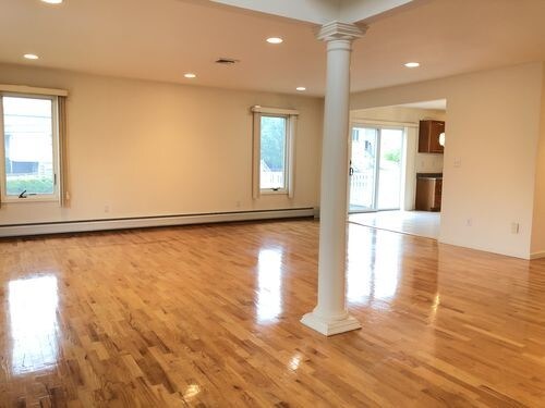 Primary Photo - 115 E Central Blvd