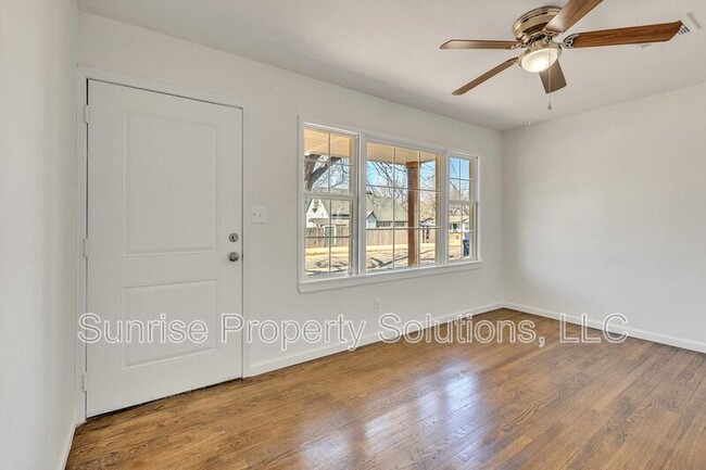 Photo - 4908 S Stiles Ave House