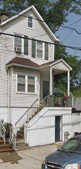 Primary Photo - 528 N 5th St