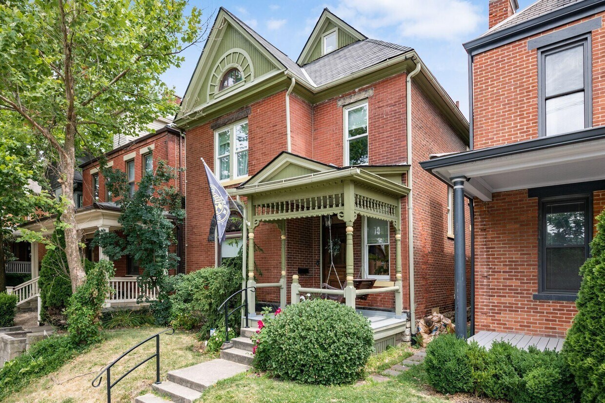 Foto principal - 856 Summit St