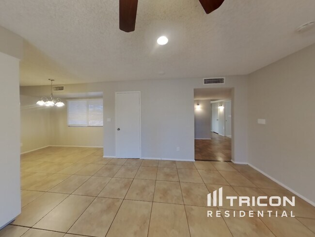 Foto del edificio - 3729 W North Ln