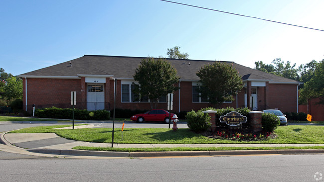 Primary Photo - Courtyard Commons