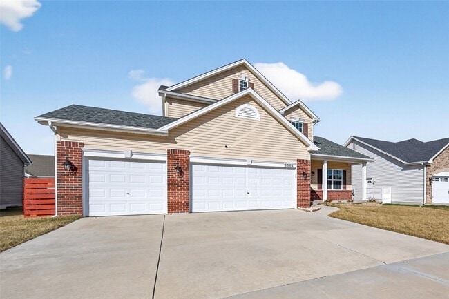 Building Photo - 3501 Charlestowne Crossing Dr