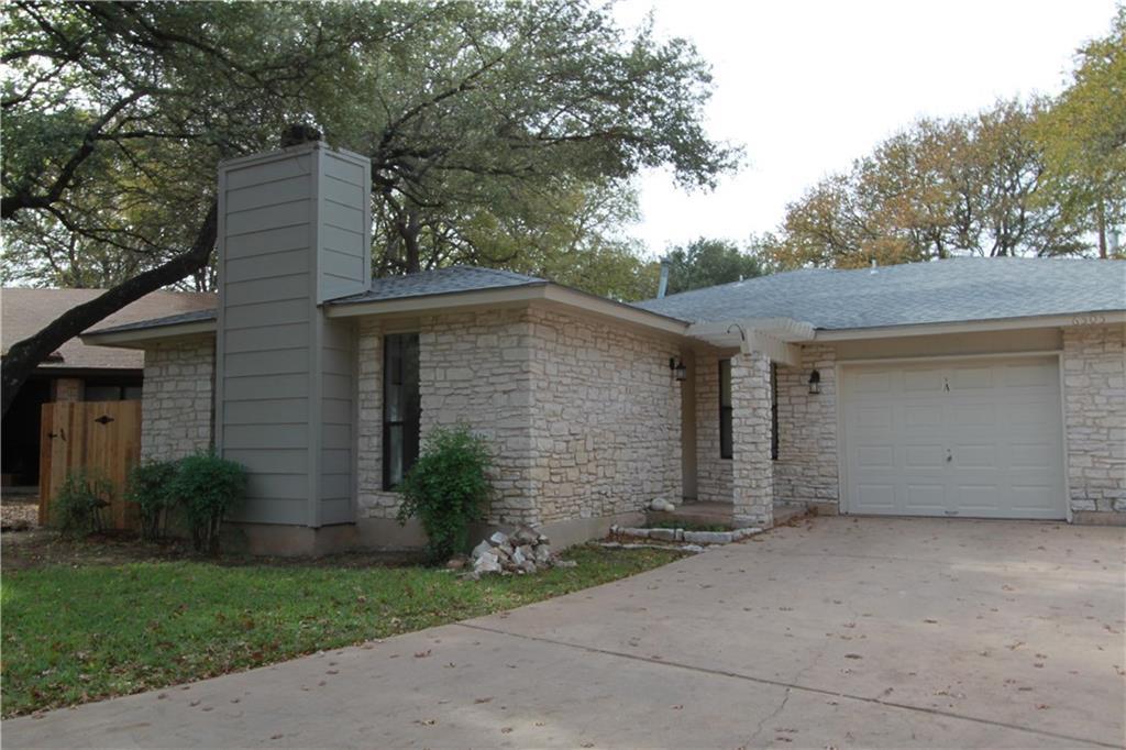 Foto principal - 6505 Columbia Oaks Ct
