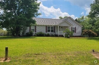 Building Photo - 104 Halle Ct