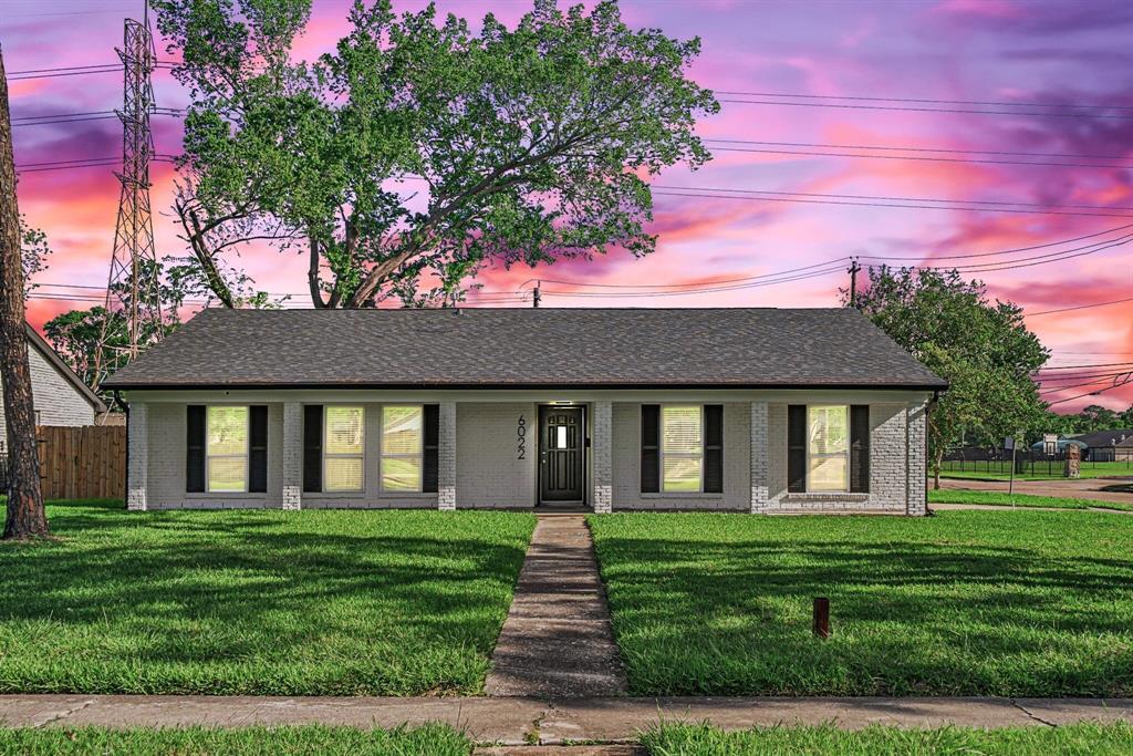 Foto principal - 6022 Willowbend Blvd