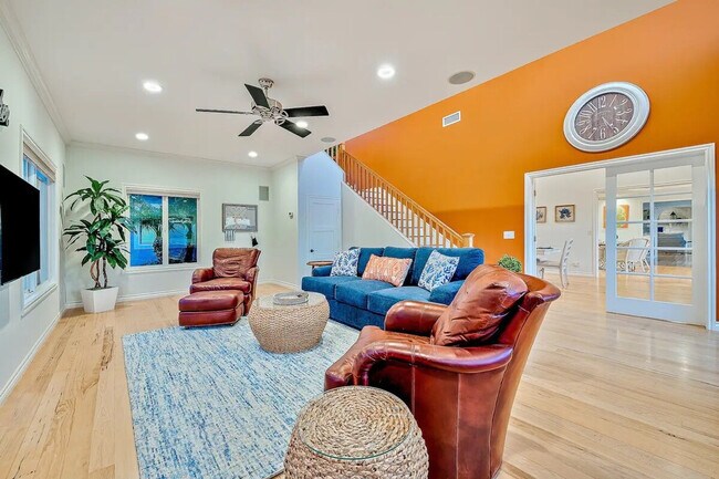 Foto del edificio - 1185 Tamarack Ave