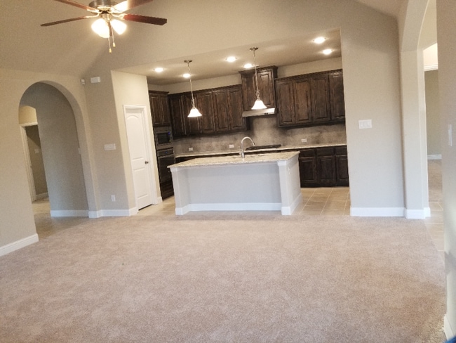 Building Photo - 15609 Canyon Ridge