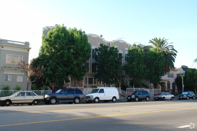 Building Photo - 406 - 412 S Rampart Blvd