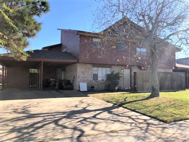 Building Photo - 2106 Zephyr Cir