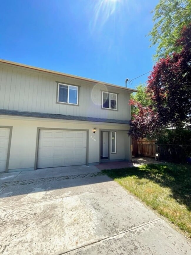 Building Photo - Ogden Ave, 845 NW - 00000-OGDE-00