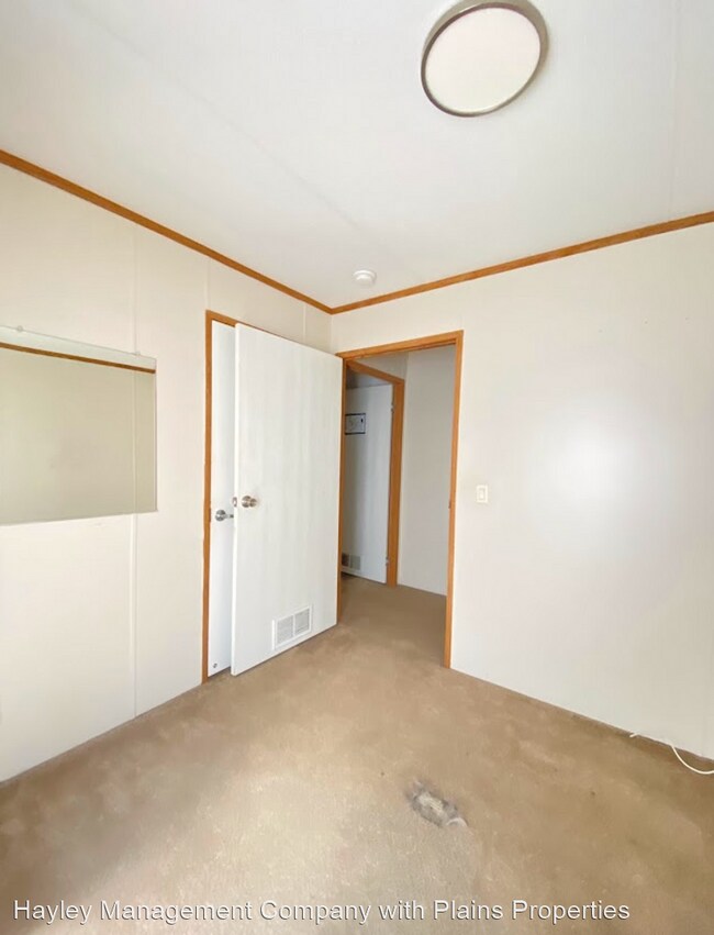 Building Photo - 3 br, 1 bath House - 500 Webster Rd Lot 291