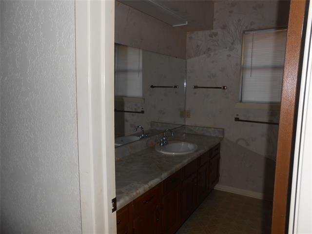 Building Photo - 4750 Pamela Dr