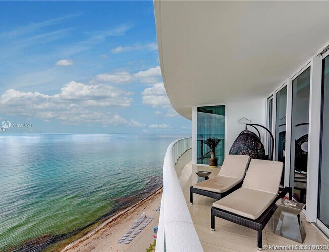 Building Photo - 3951 S Ocean Dr