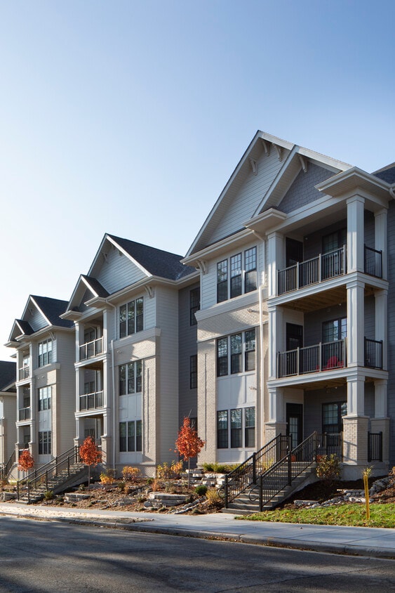 Arrabelle Apartments Apartments Cedarburg, WI