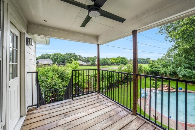 Building Photo - 16302 Crossfield Dr