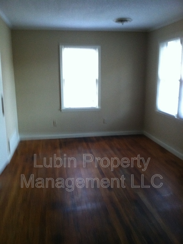 Building Photo - 2721 McMurray St