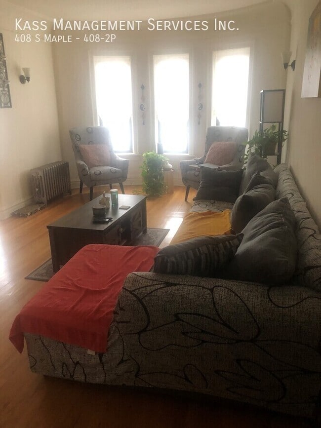 Building Photo - 408 S Maple Ave