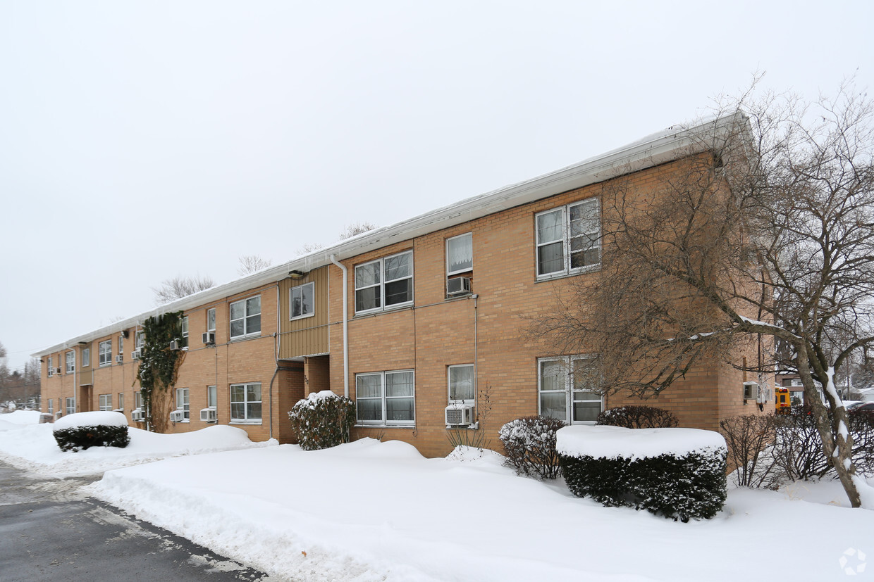 Primary Photo - Carter Street Apartments