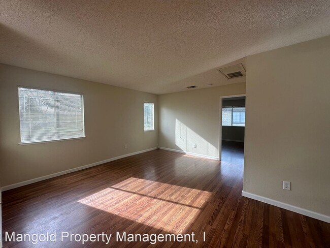 Building Photo - 1 br, 1 bath House - 1839 Cherokee Drive #4