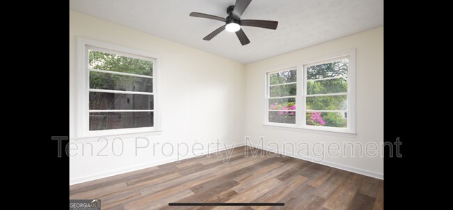 Foto del edificio - 4228 Debby St