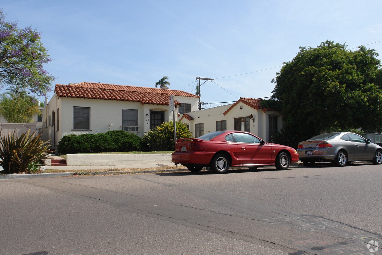 Foto principal - 120 Lewis St