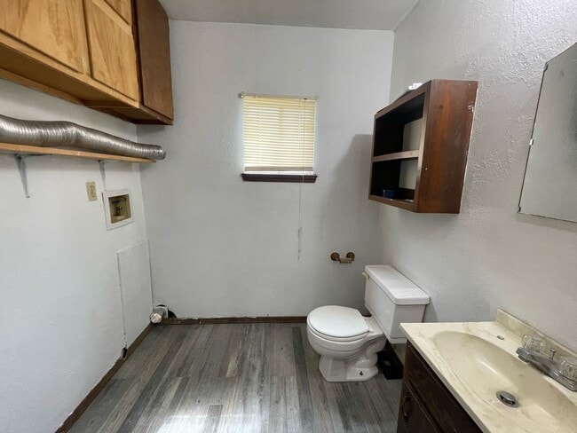 Photo - 3 Bedroom Midwest City Home!