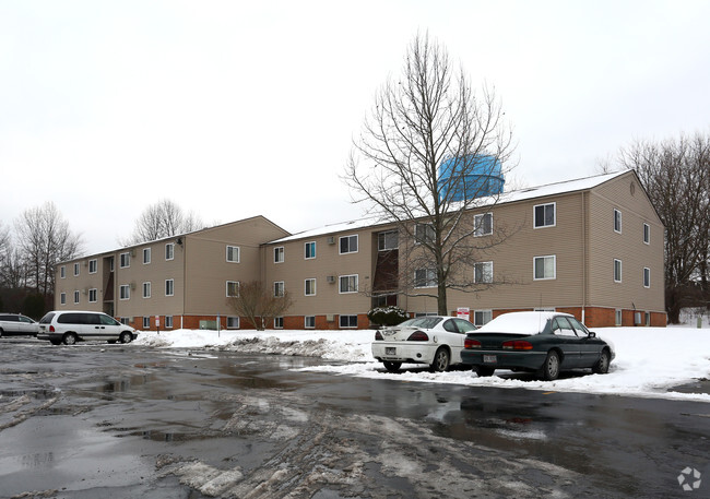 Building Photo - Lincoln Square Apartments